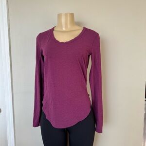 Lululemon sport top size 6